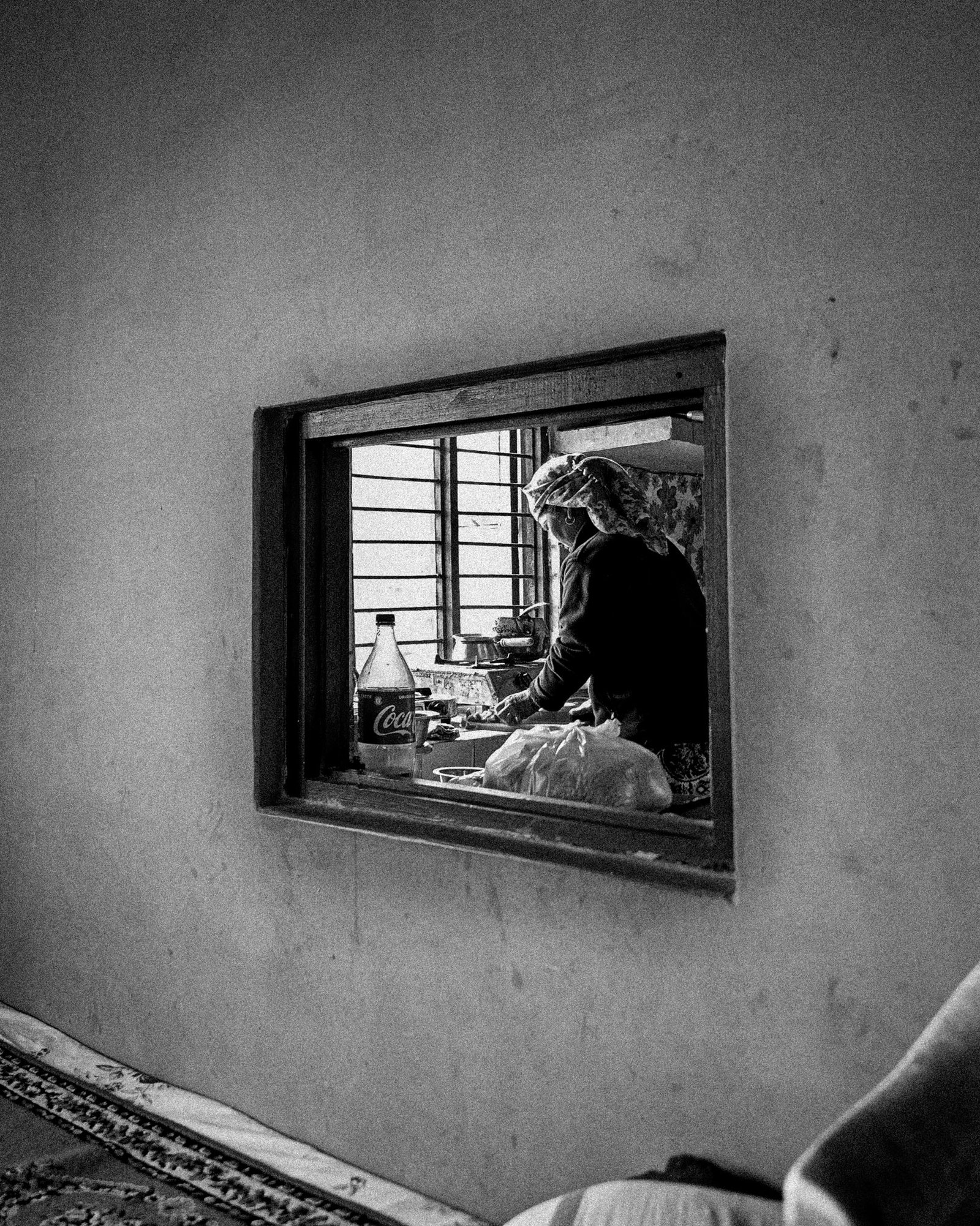 Streets photograph — Frame 16