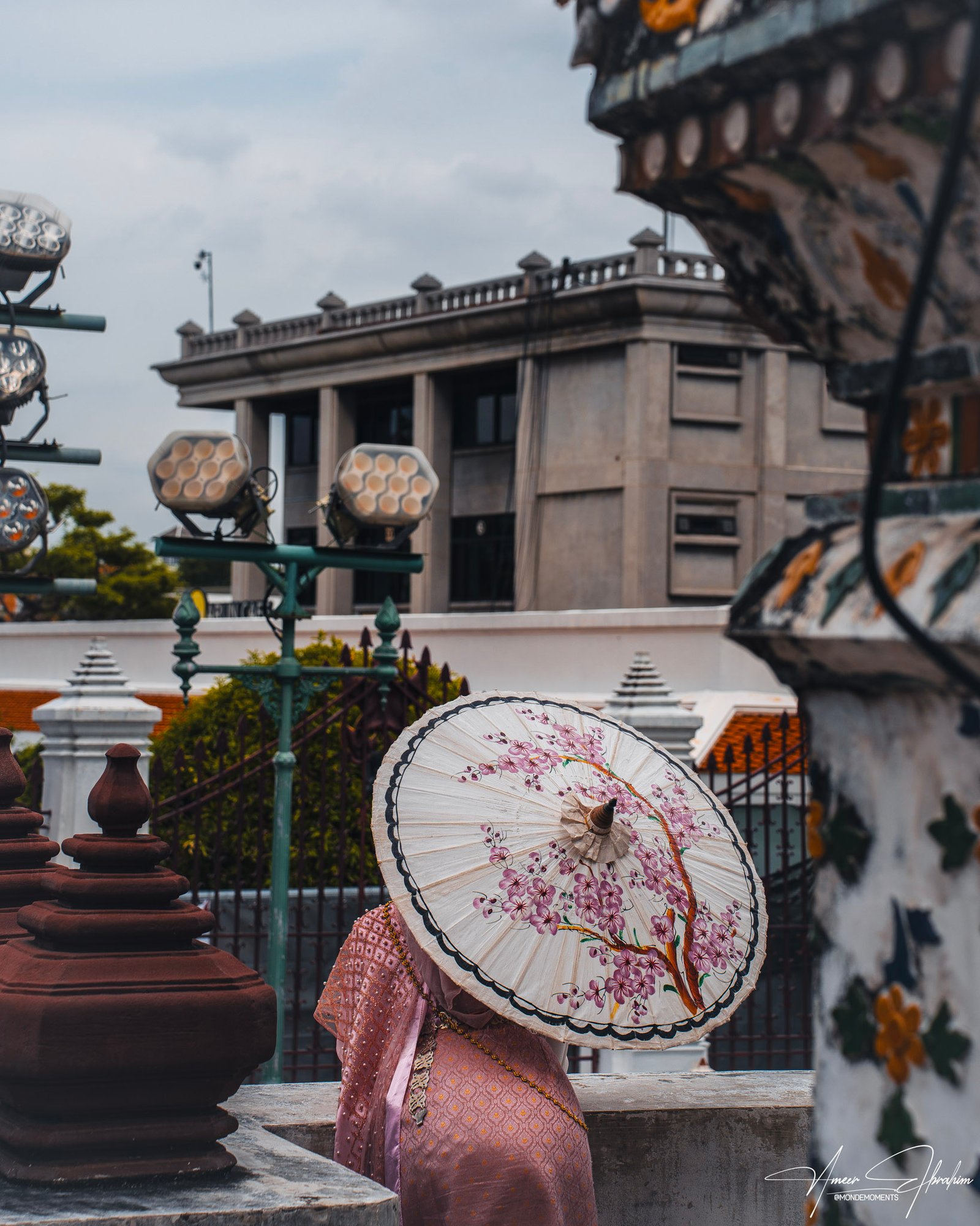 Streets photograph — Frame 34